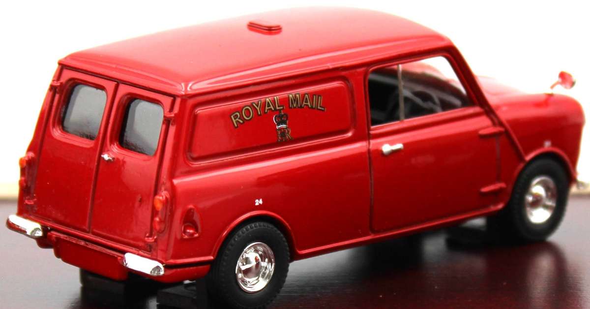 LLEDO VANGUARDS RM1003 -  ROYAL MAIL SET - MORRIS MINOR, MINI VAN & FORD ANGLIA - LIMITED EDITION