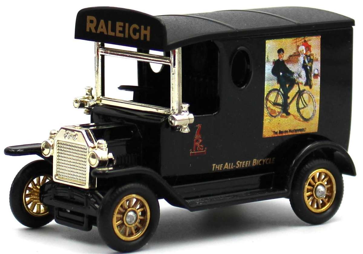 LLEDO DIECAST - SCARCE 5-PIECE RALEIGH BICYCLES SET WITH LIMITED EDITION PRINT - RA1005