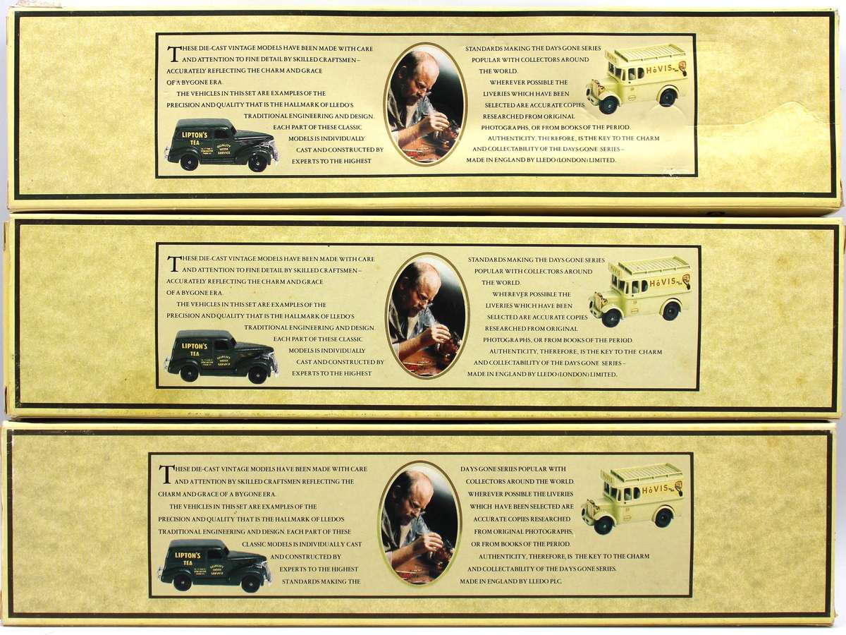 LLEDO DIECAST - 3X 3-PIECE DAYS GONE BUS SETS - 9X BUSES