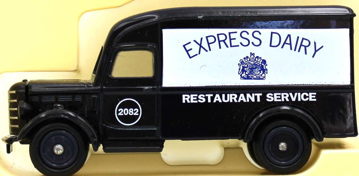 LLEDO DIECAST - 3X 3-PIECE PROMOTORS SETS, 2 LIMITED EDITIONS, EXPRESS DAIRY & CORNWALL EMERGERGENCY