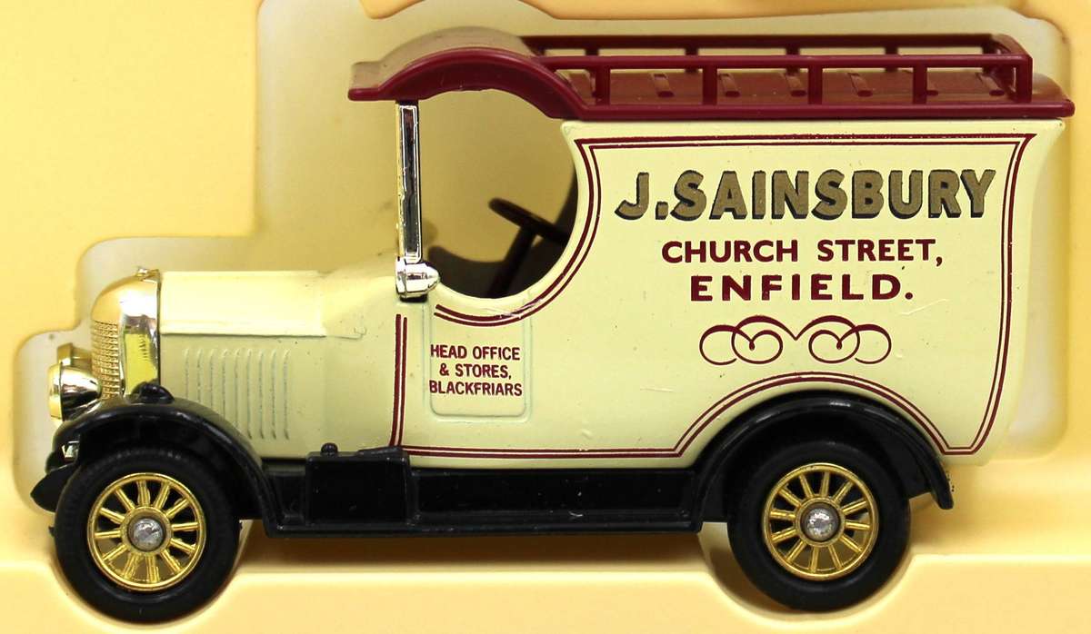 LLEDO DIECAST - 3X 3-PIECE PROMOTORS SETS, 2 LIMITED EDITIONS, EXPRESS DAIRY & CORNWALL EMERGERGENCY