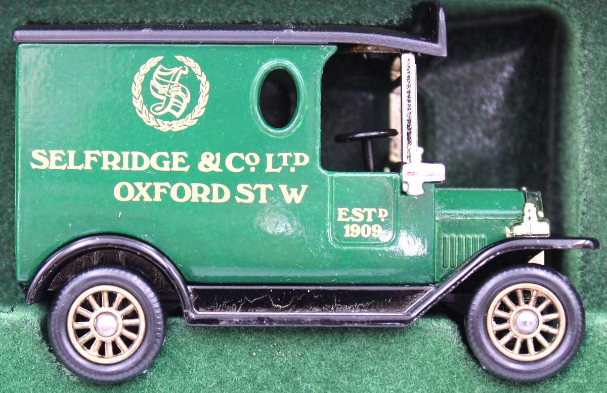 LLEDO DIECAST - 3X 4-PIECE DAYS GONE SETS - 12 VEHICLES