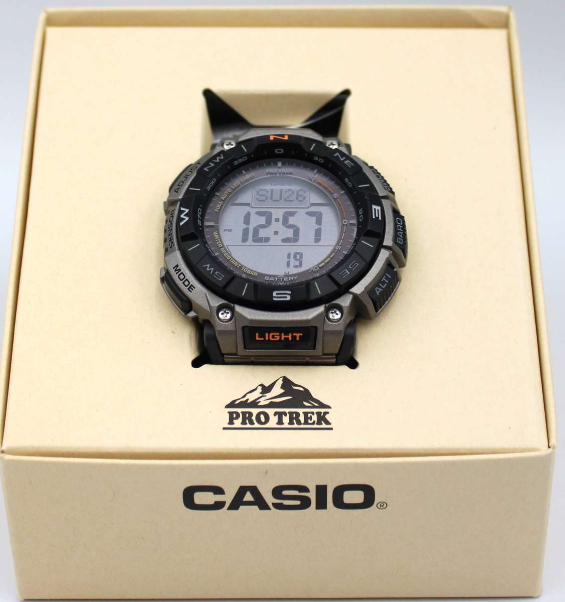 CASIO PRO TREK TITANIUM TOUGH SOLAR PRG-340T-7CR WATCH - AS NEW!