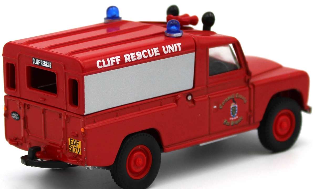 Corgi - 4x LIMITED EDITION FIRE SUPPORT LAND ROVERS - 07106, 07410, 07411, 07417