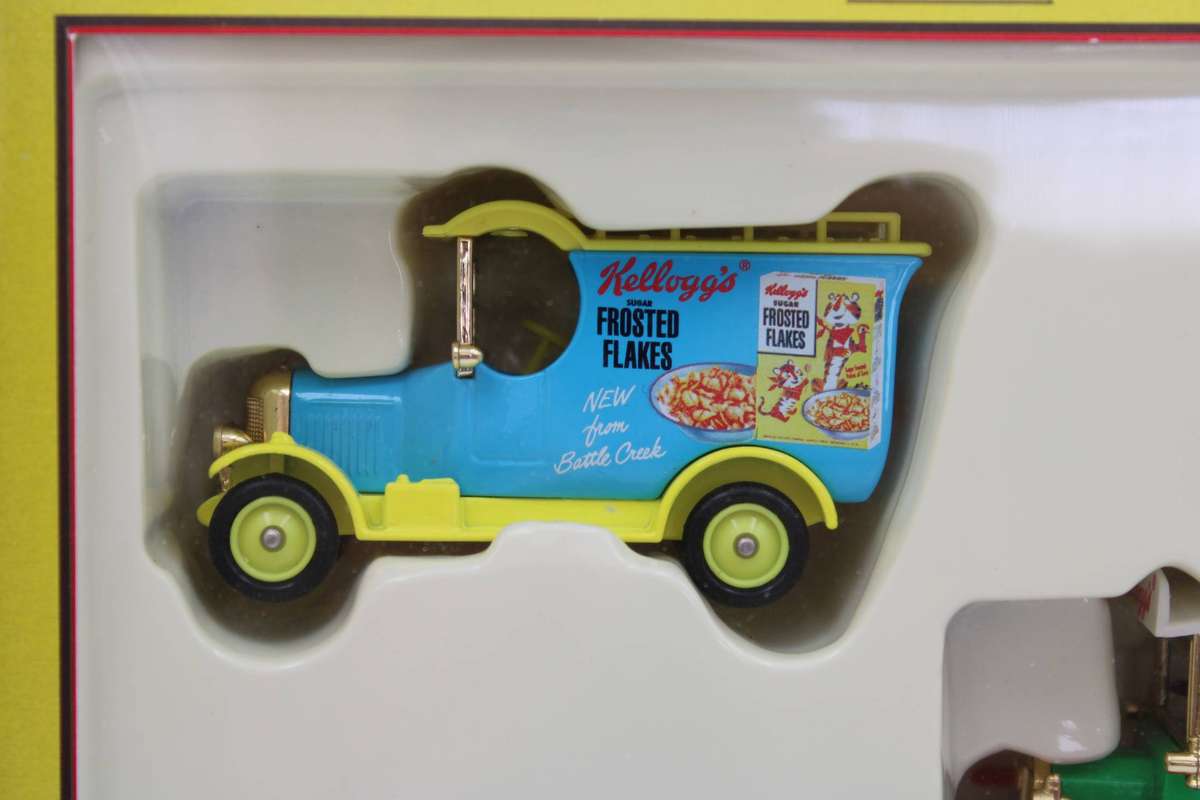 LLEDO - 3X 4-PIECE "KELLOGG'S" SETS - CORN FLAKES, FROSTIES, RICE CRISPIES - 12 VEHICLES