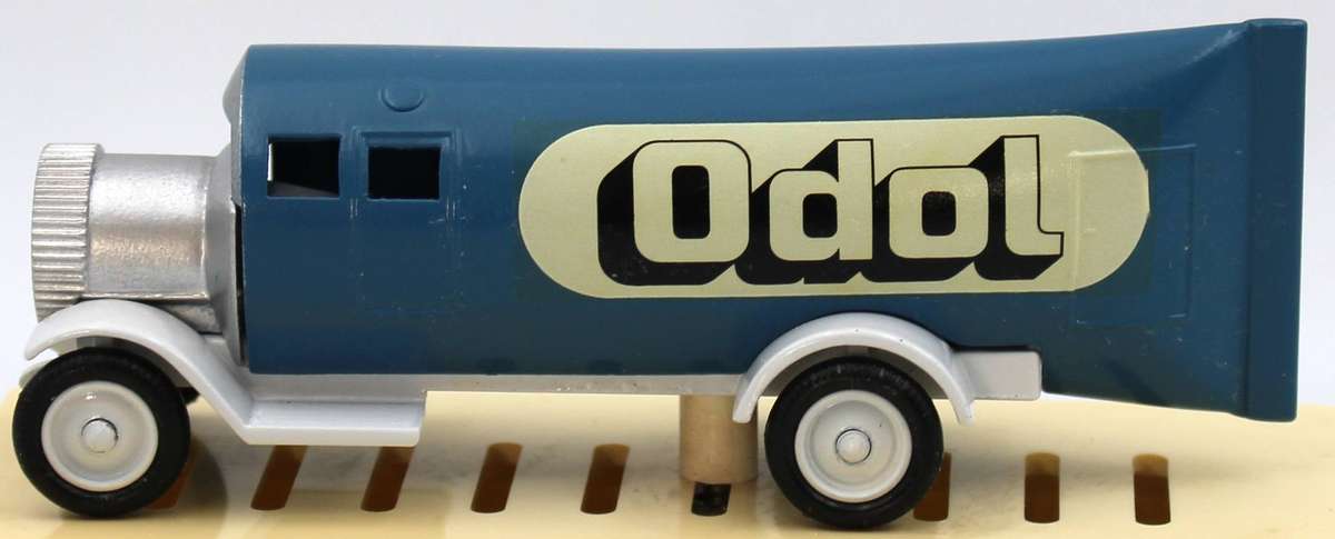 LLEDO DIECAST - 4X SCARCE PETER LLOYD CODE 3 VEHICLES - P3