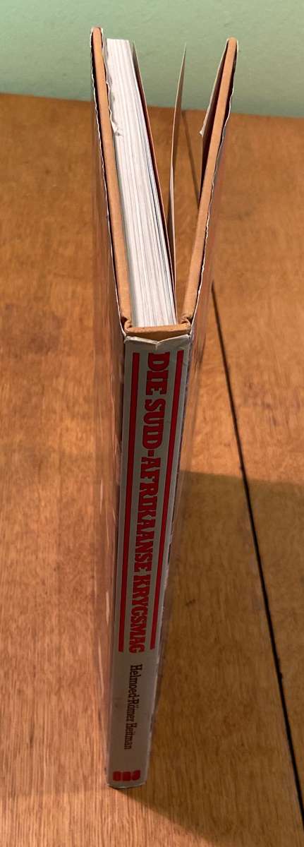 DIE SUID-AFRIKAANSE KRYGSMAG -1985 - (SOUTH AFRICAN WAR MACHINE) - BORDER WAR -Helmoed-Romer Heitman