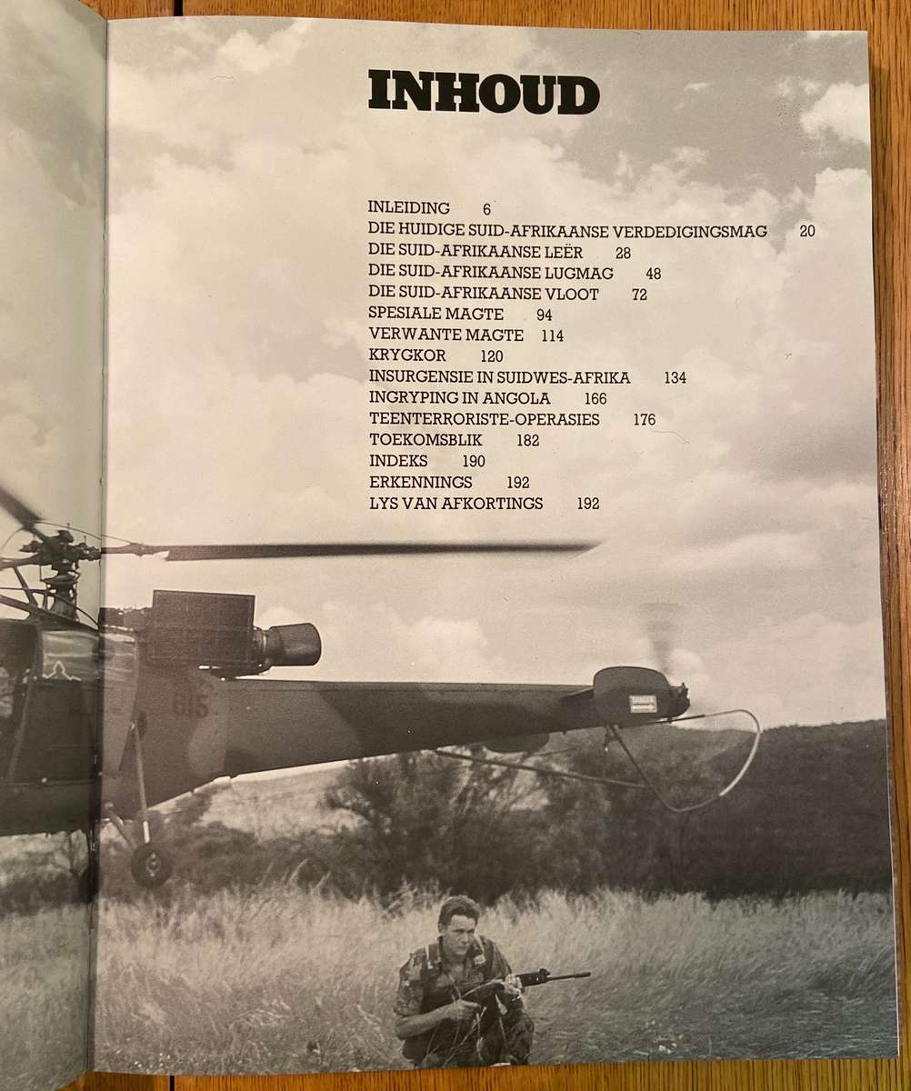 DIE SUID-AFRIKAANSE KRYGSMAG -1985 - (SOUTH AFRICAN WAR MACHINE) - BORDER WAR -Helmoed-Romer Heitman