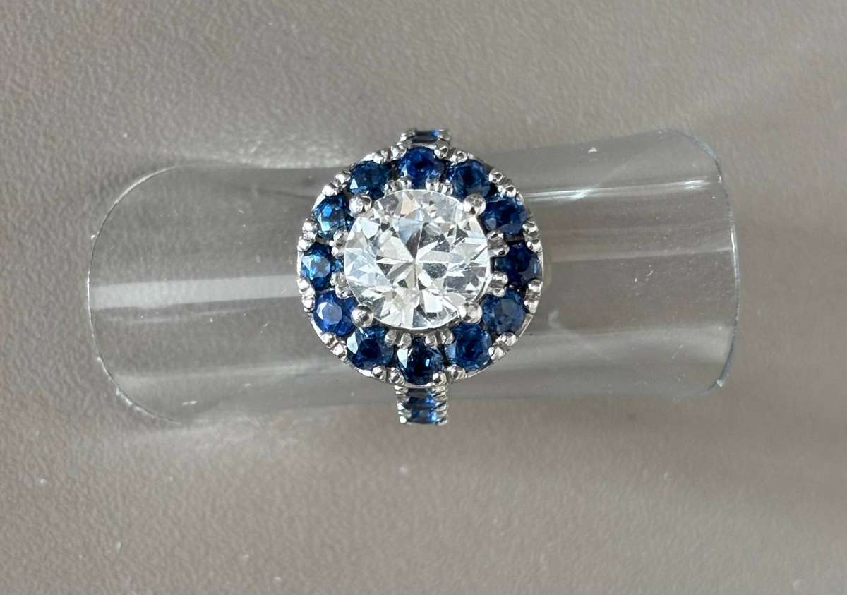 WHITE AND BLUE SAPPHIRE RING 14ct WHITE GOLD 14K GORGEOUS!!!! 5.5g BRITISH SIZE L US SIZE 5,8