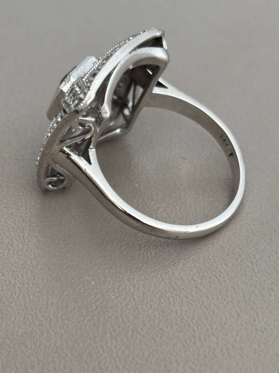 SAPPHIRE AND DIAMOND RING 14ct WHITE GOLD 14K GORGEOUS!!!! 6,4g BRITISH SIZE M US SIZE 6.3