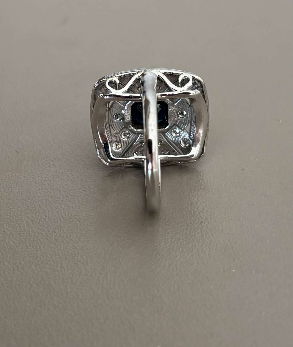 SAPPHIRE AND DIAMOND RING 14ct WHITE GOLD 14K GORGEOUS!!!! 6,4g BRITISH SIZE M US SIZE 6.3