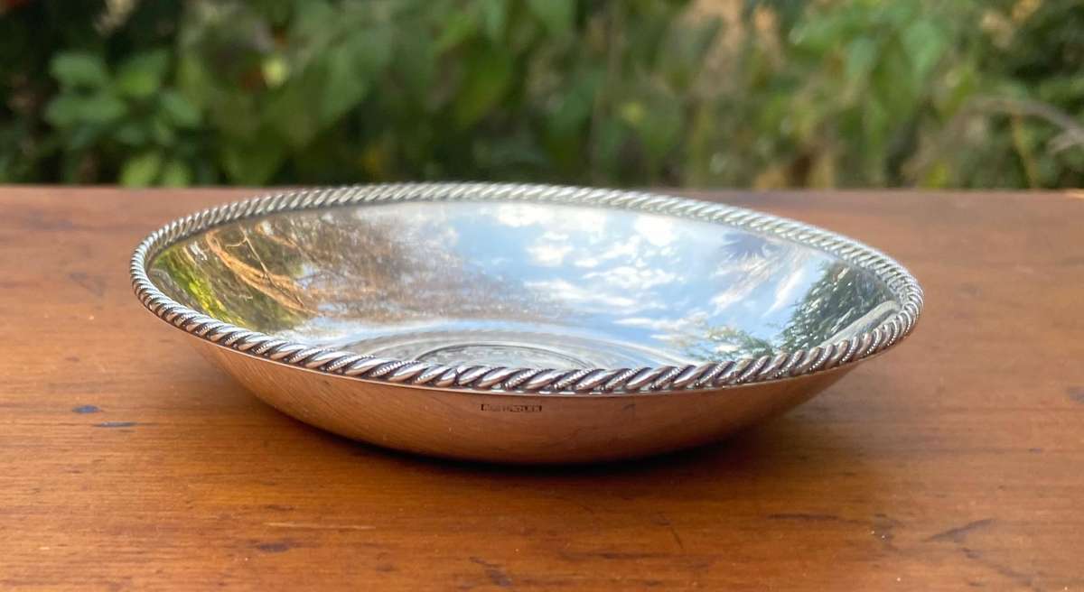 800 SWISS TEZLER SILVER  (no. 3567)  SWITZERLAND CANTON BERN COIN DISH / BOWL 5 Baht coin - 78.4g