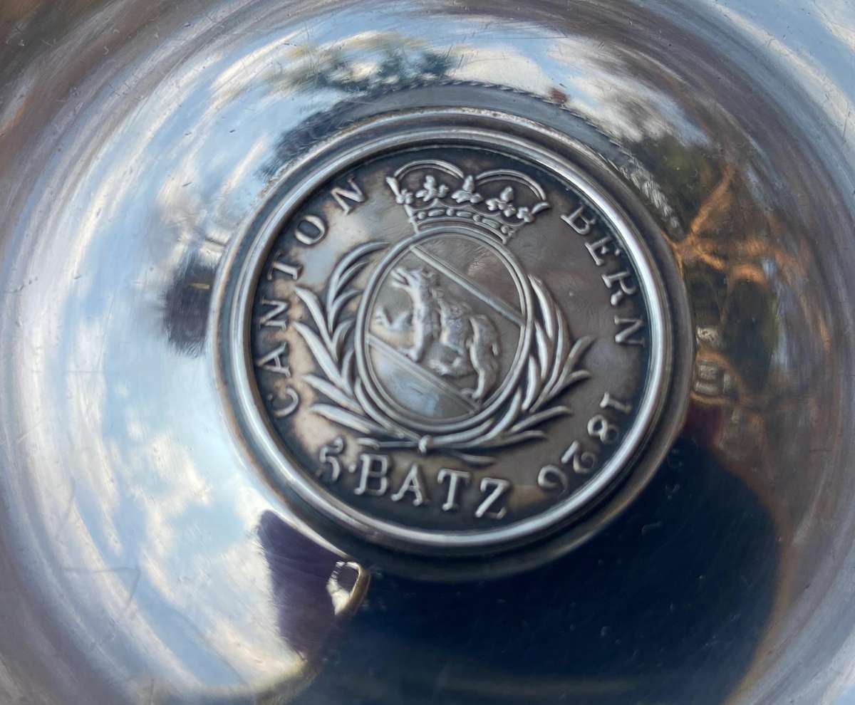 800 SWISS TEZLER SILVER  (no. 3567)  SWITZERLAND CANTON BERN COIN DISH / BOWL 5 Baht coin - 78.4g