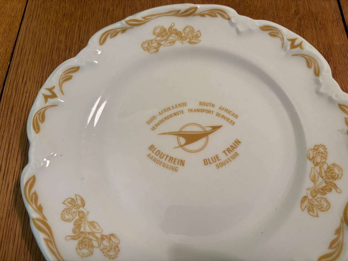 BLUE TRAIN SOUVENIR SIDE PLATE PROTEAS