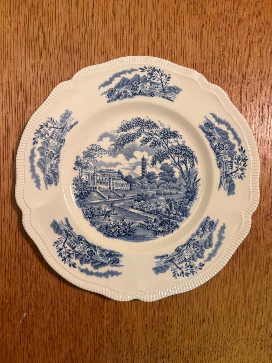 JOHNSON BROTHERS SIDE PLATE ENGLISH GARDENS BLUE AND WHITE
