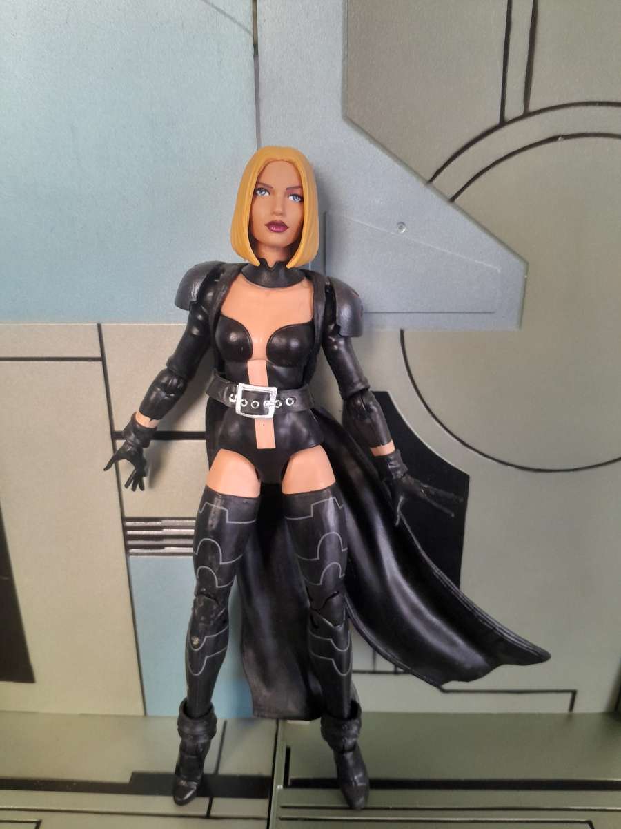 Marvel Legends Emma Frost Wallgreens Exclusive Version