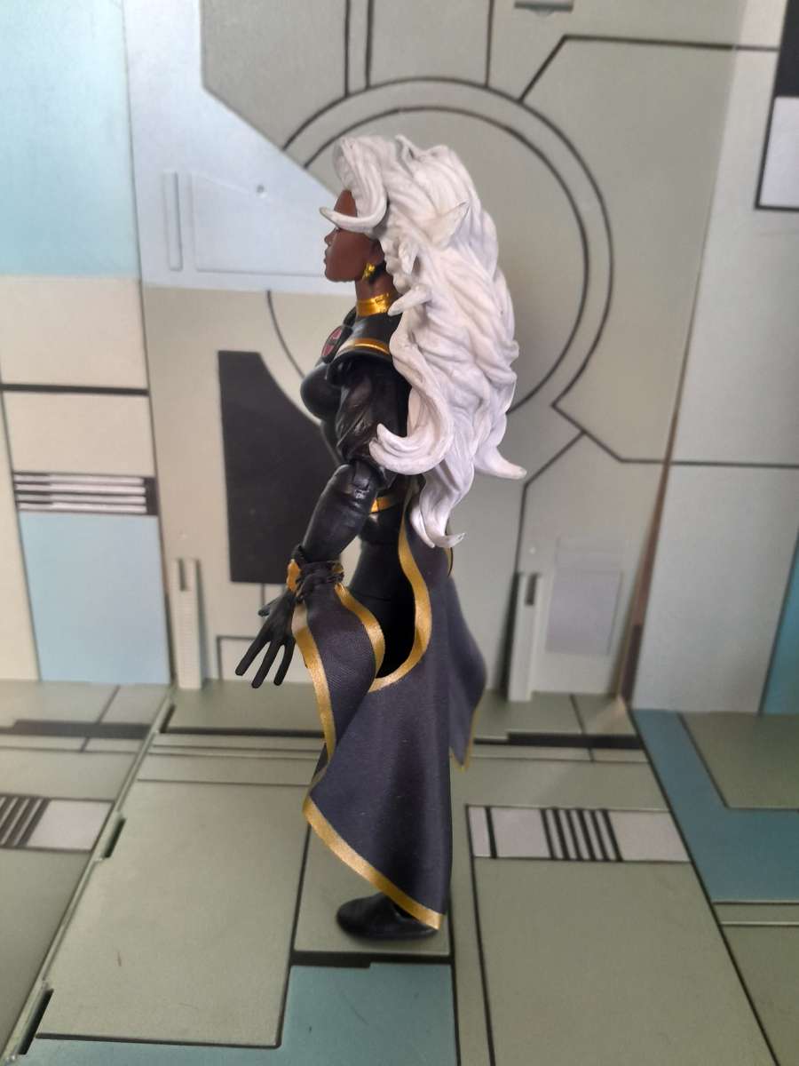 Marvel Legends Storm