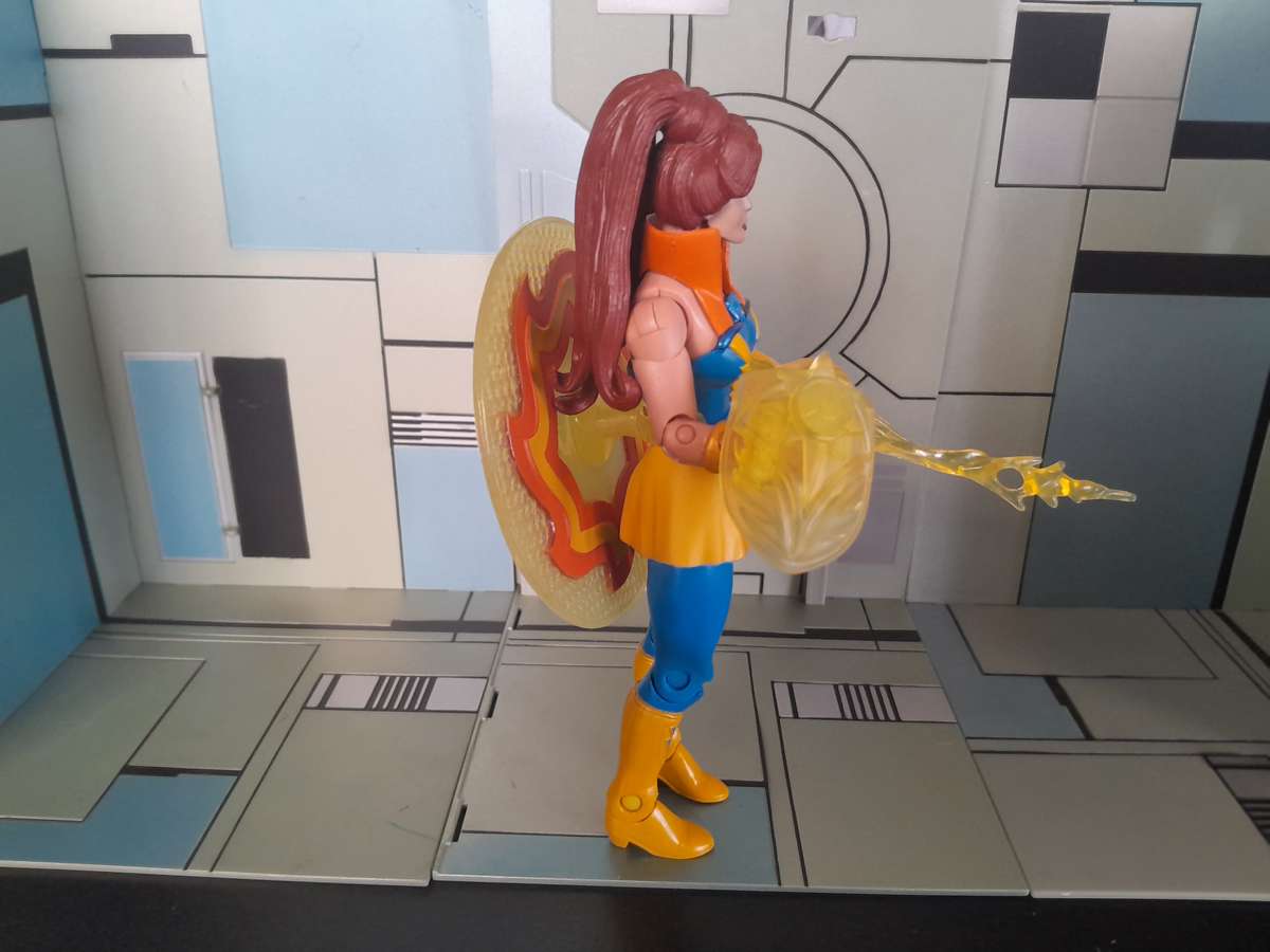 Masters of the Universe Classics Castaspella Loose Figure With Accesories