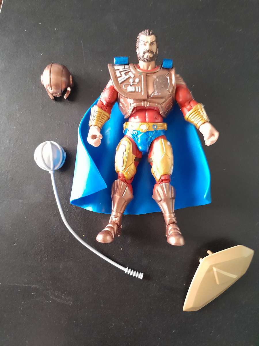 Masters of the Universe Classics Darius Loose Figure With Accesories