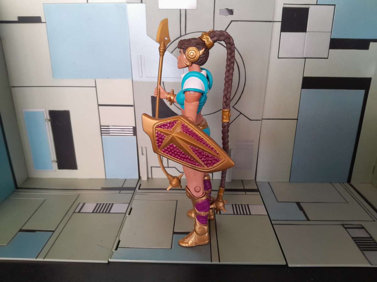 Masters of the Universe Classics Mara of Primus Loose Figure With Accesories