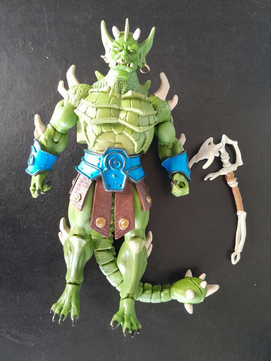 Masters of the Universe Classics Ceratus Loose Figure With Accesories