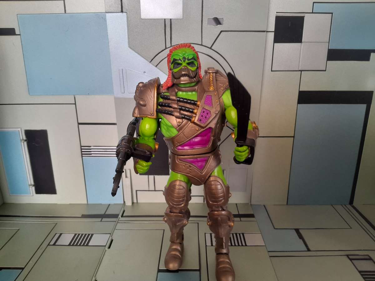 Masters of the Universe Classics Karrati -  Loose Figures With Accessories