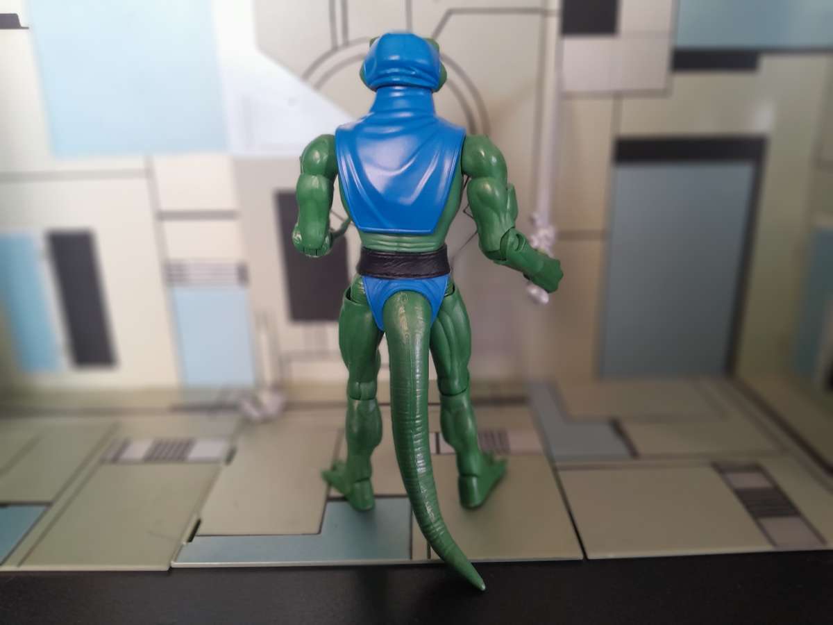Masters of the Universe Classics Lizard Man -  Loose Figures With Accessories