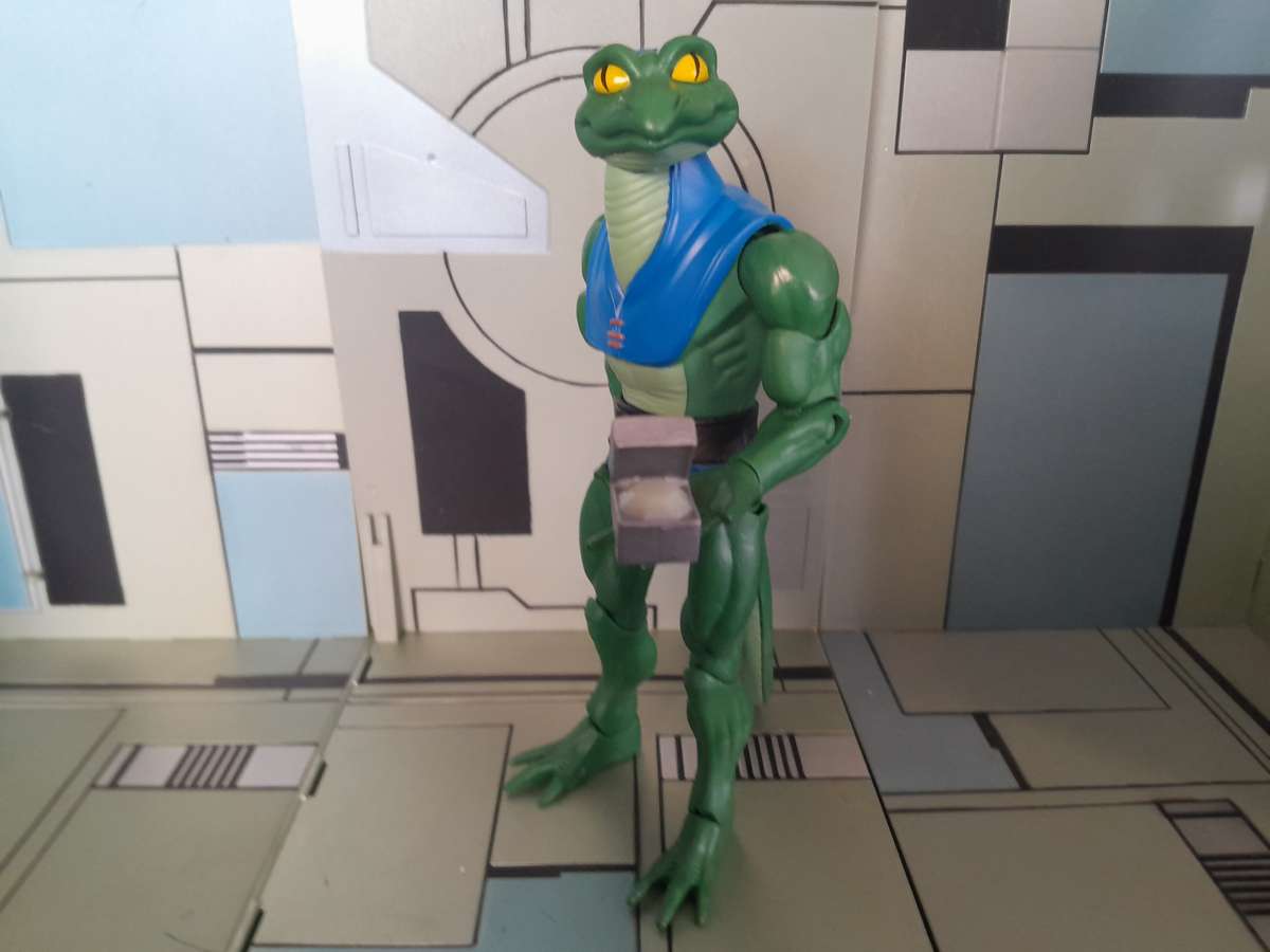 Masters of the Universe Classics Lizard Man -  Loose Figures With Accessories