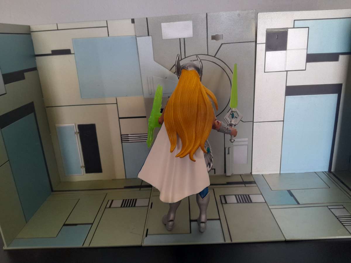 Masters of the Universe Classics Galaxy Protector She-Ra Loose Figure With Accesories