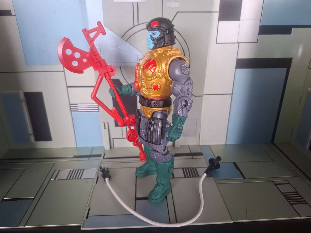 Masters of the Universe Classics Blast Attak  Loose Figures With Accesories