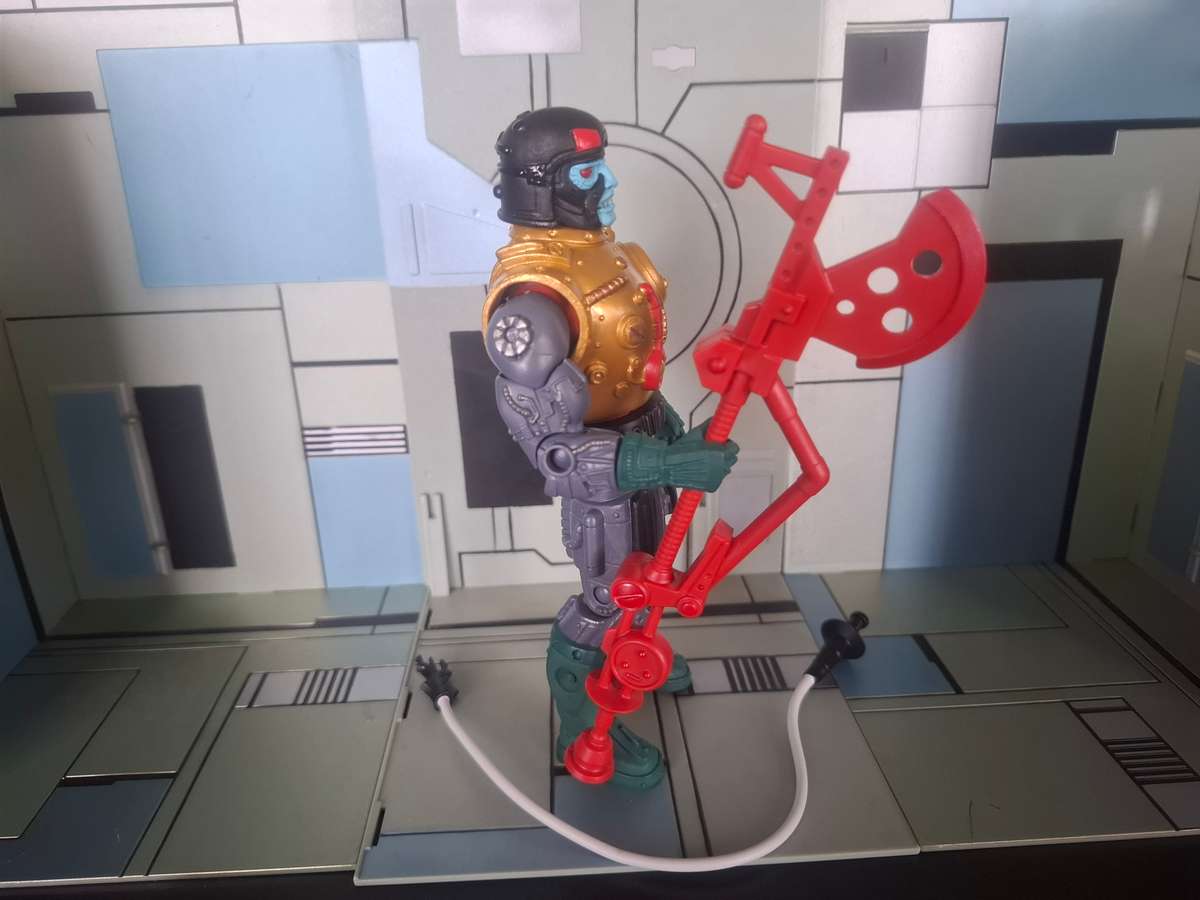 Masters of the Universe Classics Blast Attak  Loose Figures With Accesories