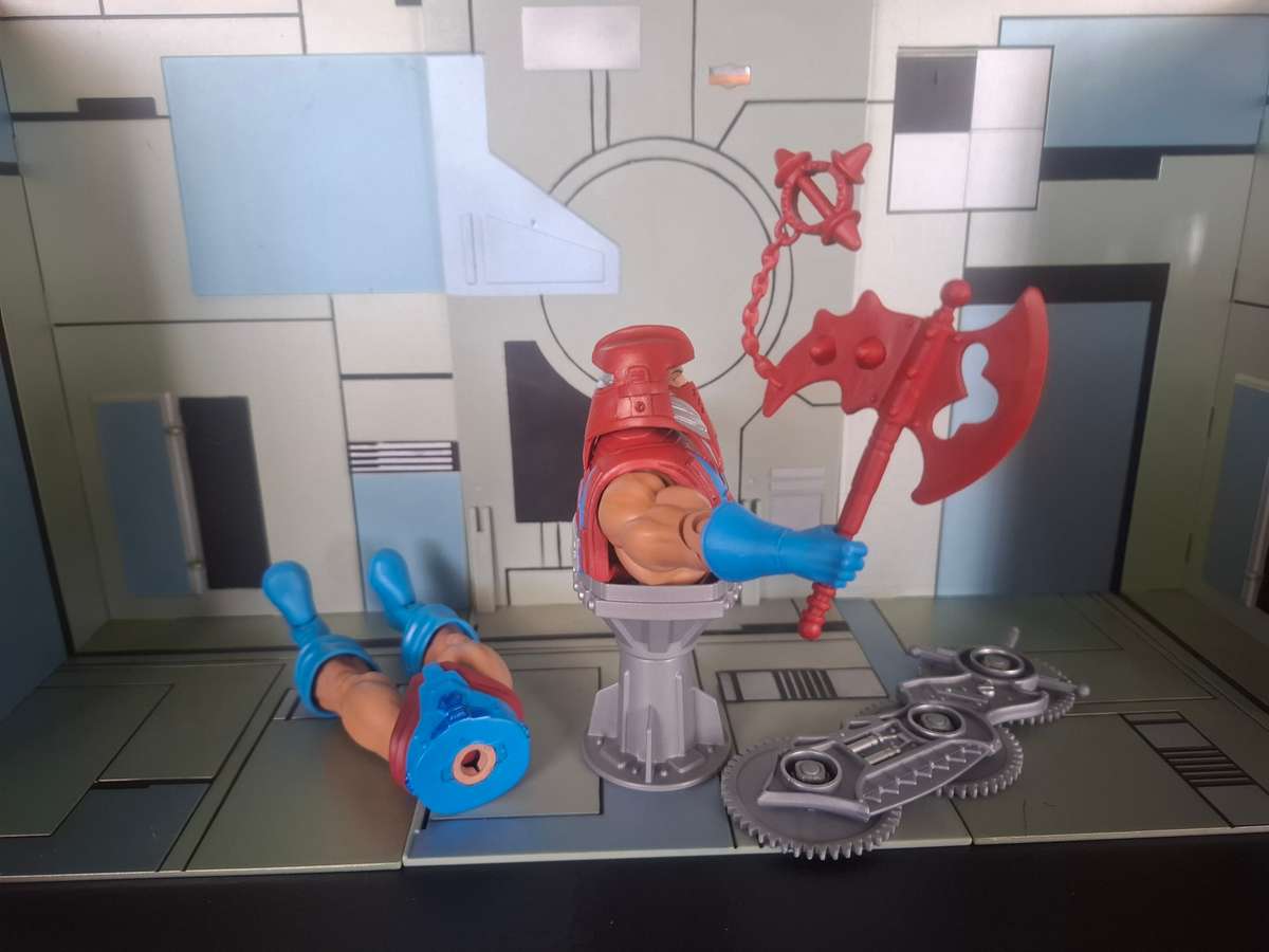 Masters of the Universe Classics Rotar  Loose Figures With Accessories