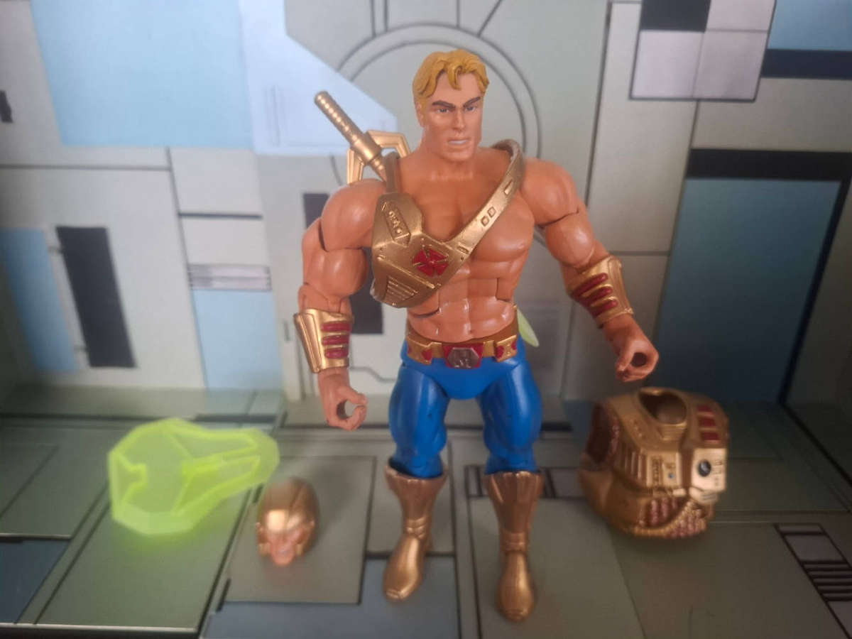 Masters of the Universe Classics Galactic He-man Loose Figures With Accessories