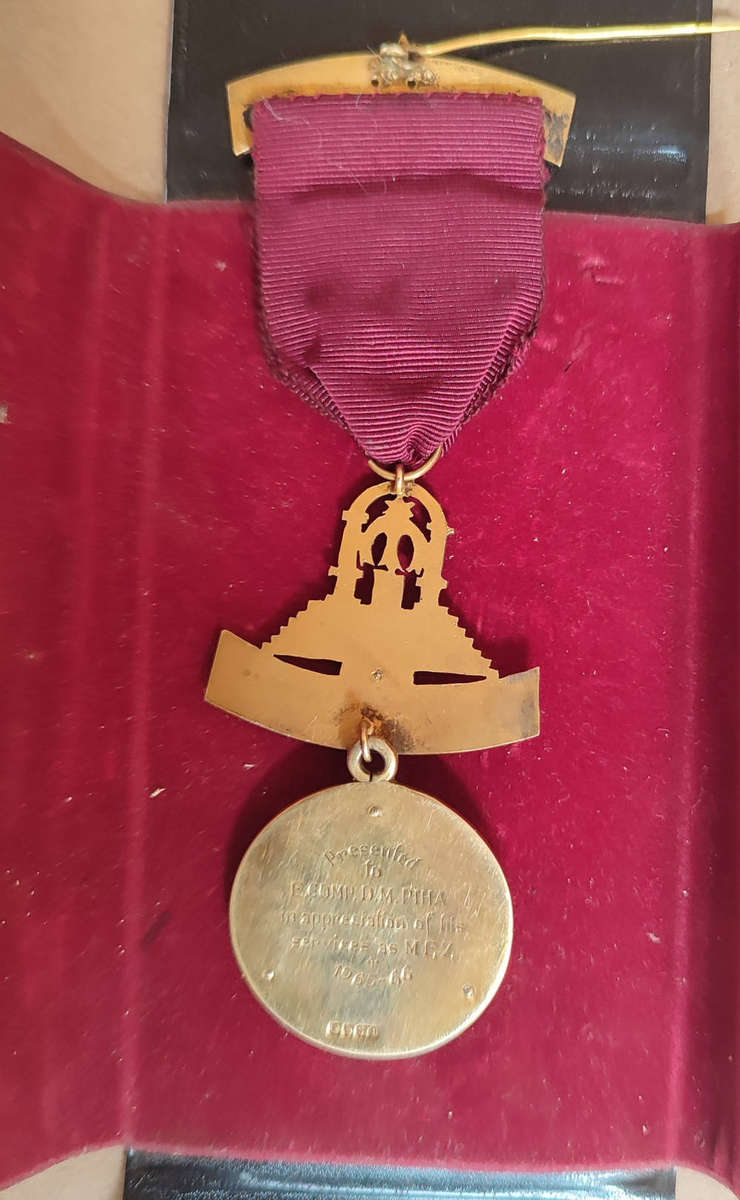 MASONIC MEDAL. Royal Arch Chapter Jewel