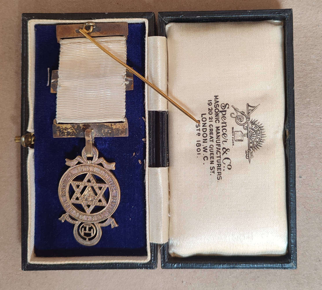 MASONIC MEDAL. ROYAL ARCH PRINCIPALS BREAST JEWEL