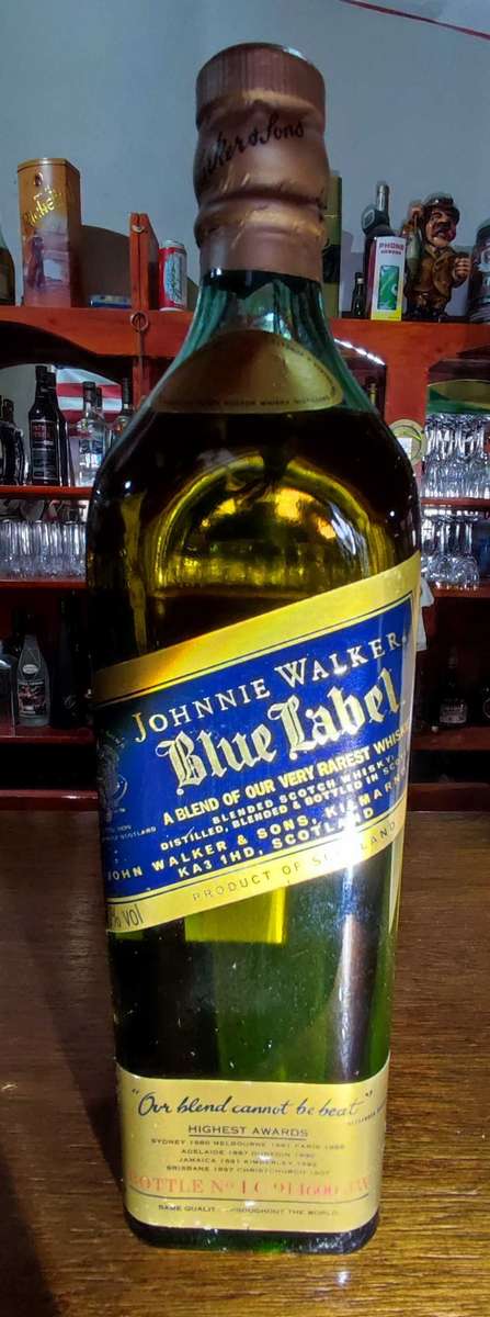 JOHNNY WALKER BLUE LABEL 750ml