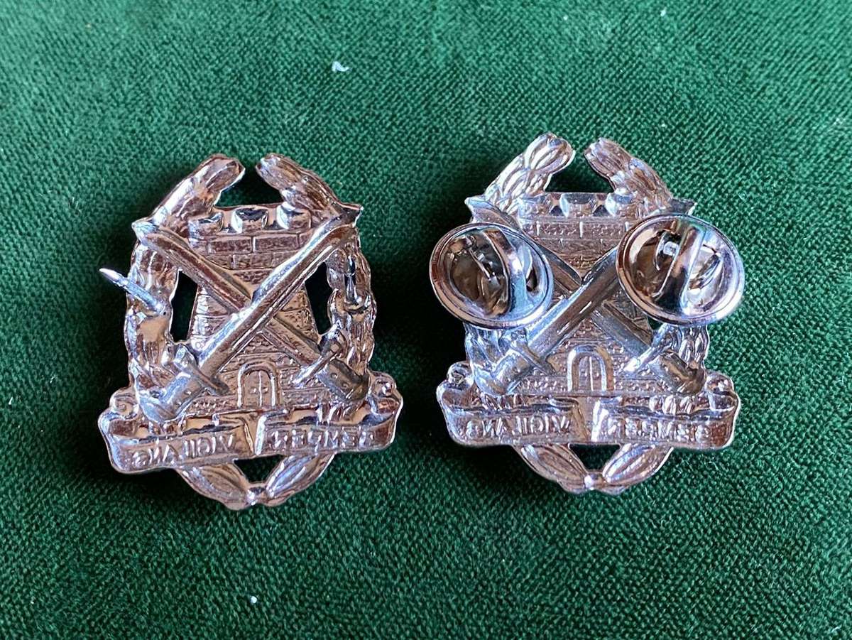 SPECIAL SERVICS CORPS,CHROME COLLAR BADGE PAIR-WORN FROM 1970'S-PINS INTACT