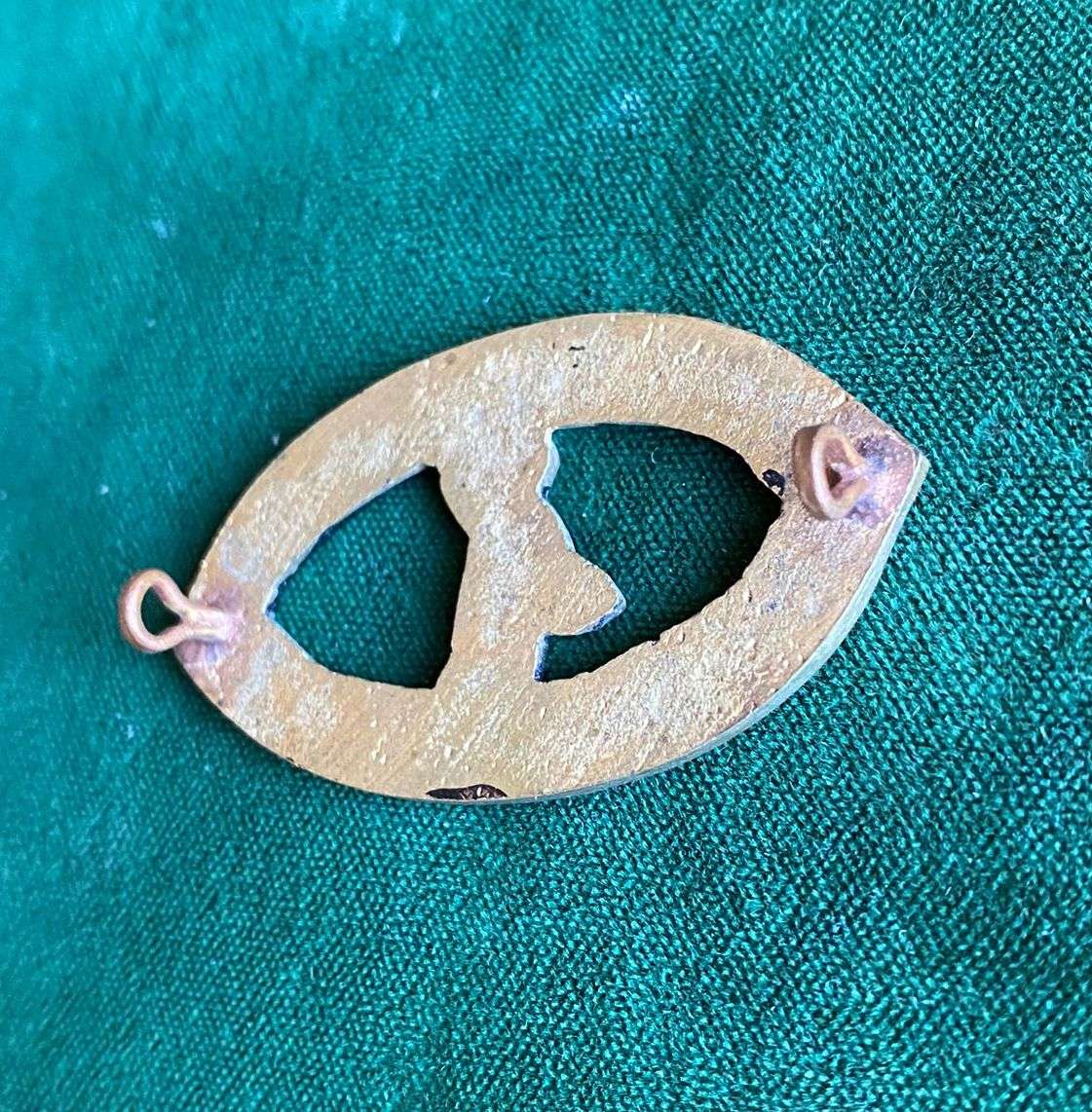 SOUTH AFRICA TITLE-WORN WW2- 2 LUGS