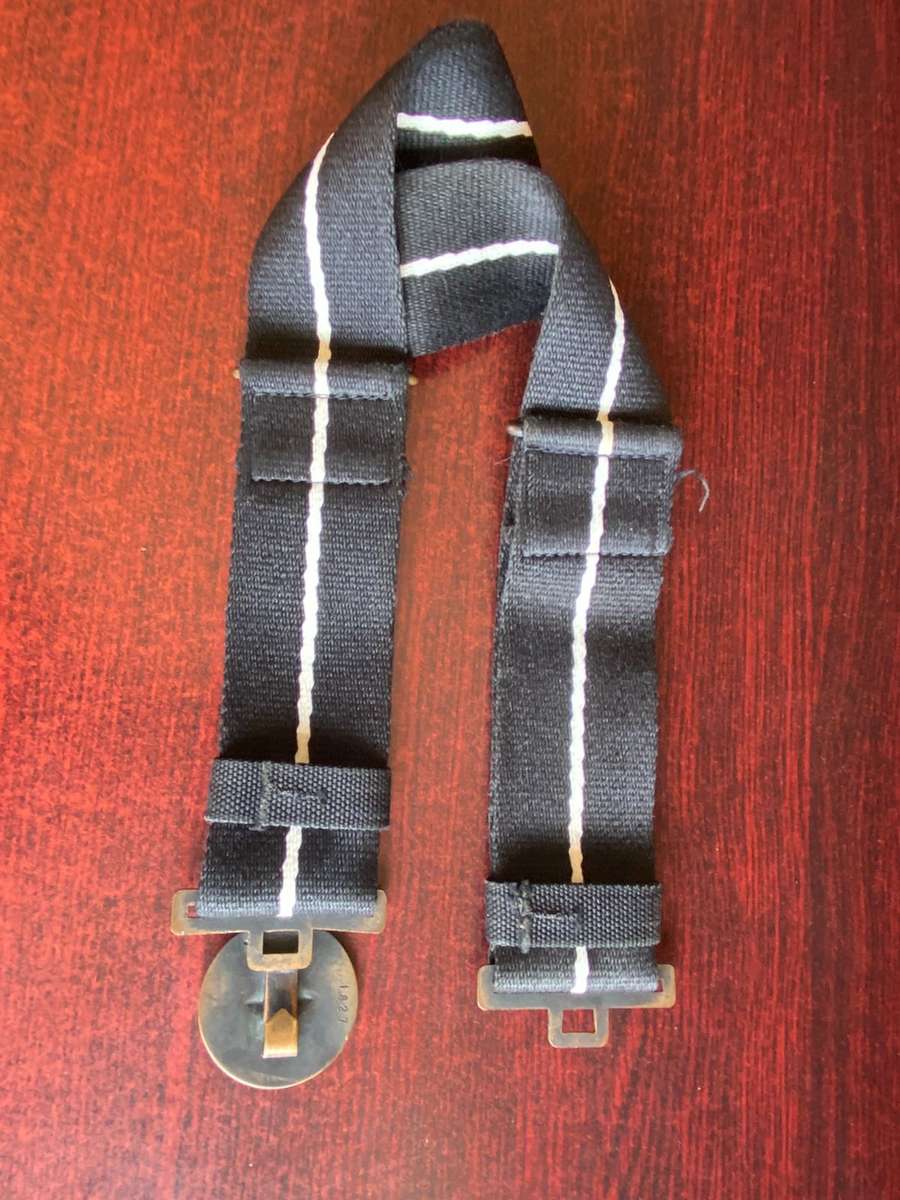 NUBERED RECCE REGIMENT BELT IN VERY GOOD CONDITON,COMPLETE WITH METAL AND MATERIAL SLIDER-EXTENDED