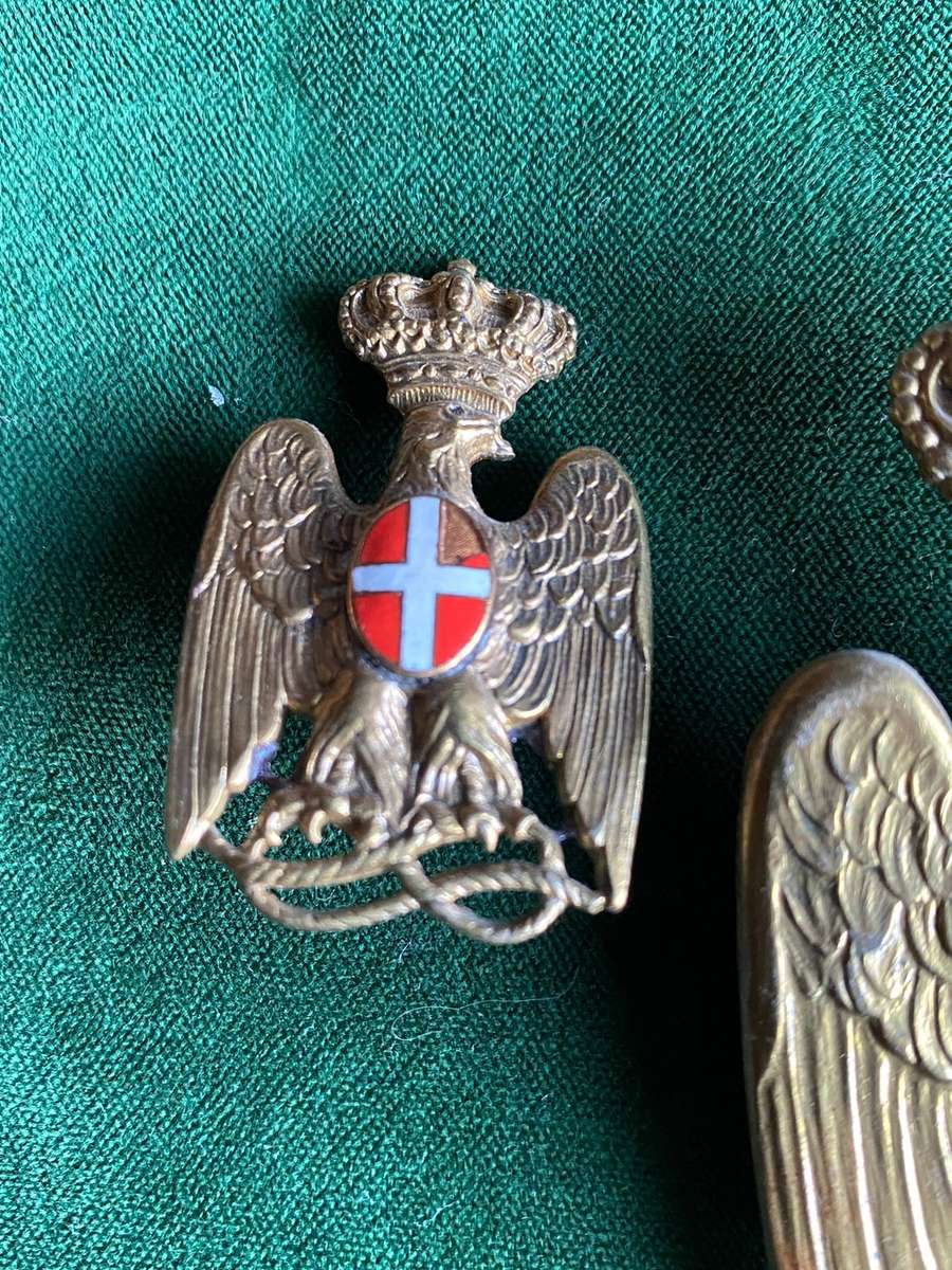 WW2 ITALIAN AFRICAN POLICE-3 BADGES-SOLD TOGETHER-THE LARGE ON MEASURES 75X48 MM