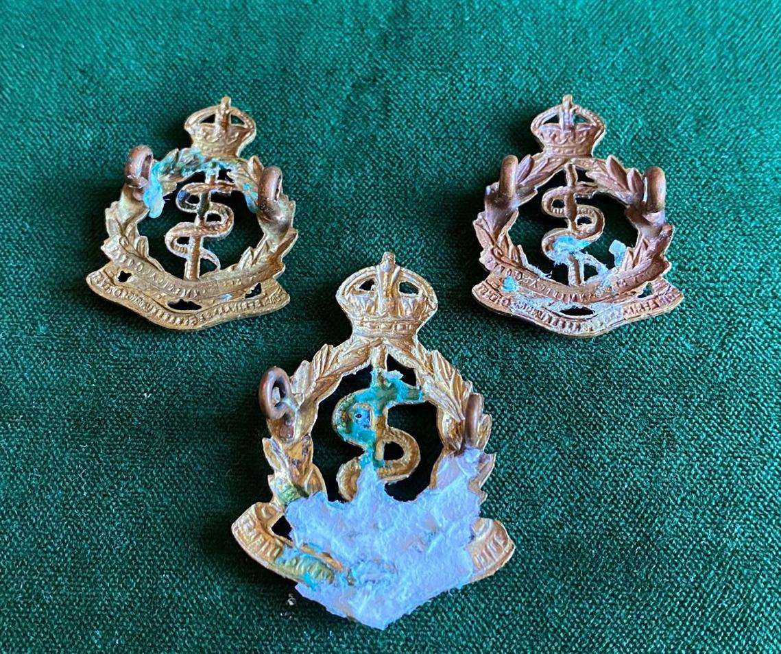 SA MEDICAL CORPS GILDING METAL CAP AND COLLARS-Z TYPE-WORN 1914-1922-LUGS INTACT