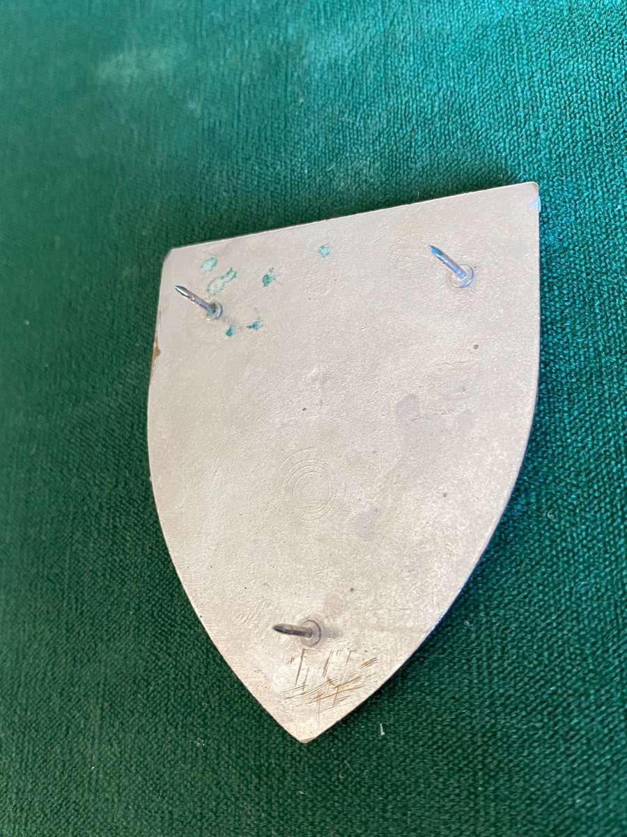 GROUP 18 HQ FLASH- 3 PINS