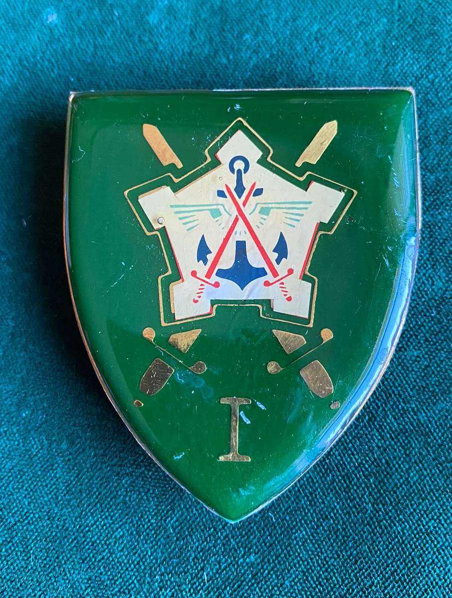 CHIEF OF STAFF PERSONNEL-GOLD TYPE FLASH- 3 PINS