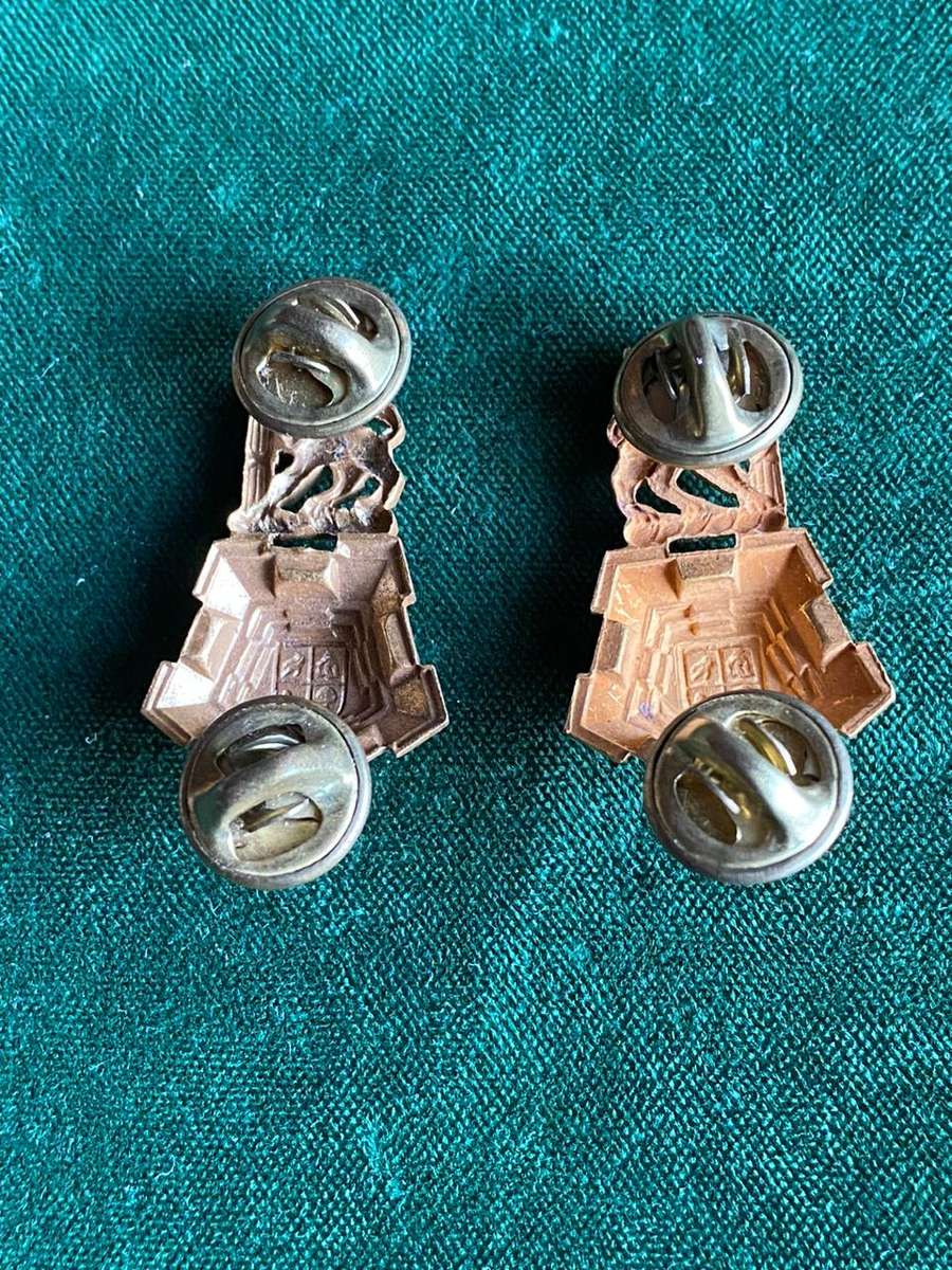 SOUTH AFRICA STAFF CORPS GILT COLLAR BADGES-WORN FROM 1960-PINS INTACT