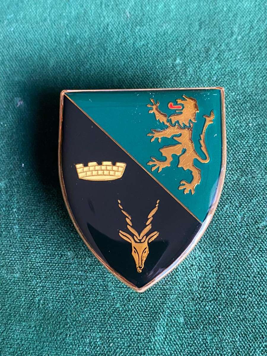 SWA 91 PANTSERKAR REGT. (REGT, WINDHOEK)POCKET FLASH-PLEASE NOTICE THE VERY DARK BLUE VARIATION- 3 P