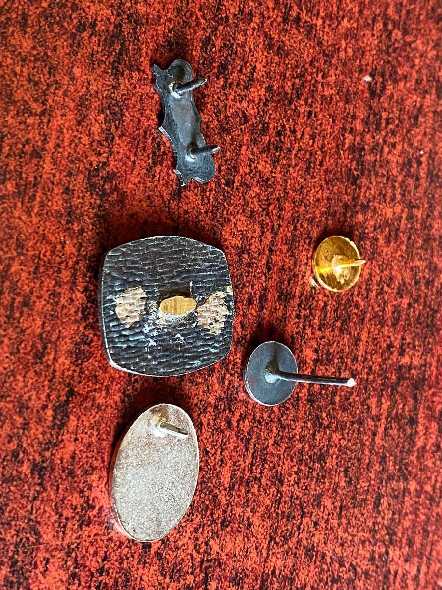 SWA MIXED LOT OF 5 LAPEL BADGES-SOLD TOGETHER