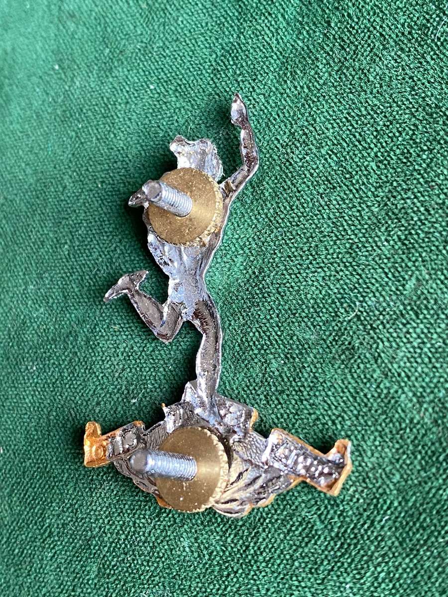 SA CORPS OF SIGNALS BI/METAL CAP BADGE-WORN POST 1959-2X2 SCREW LUGS