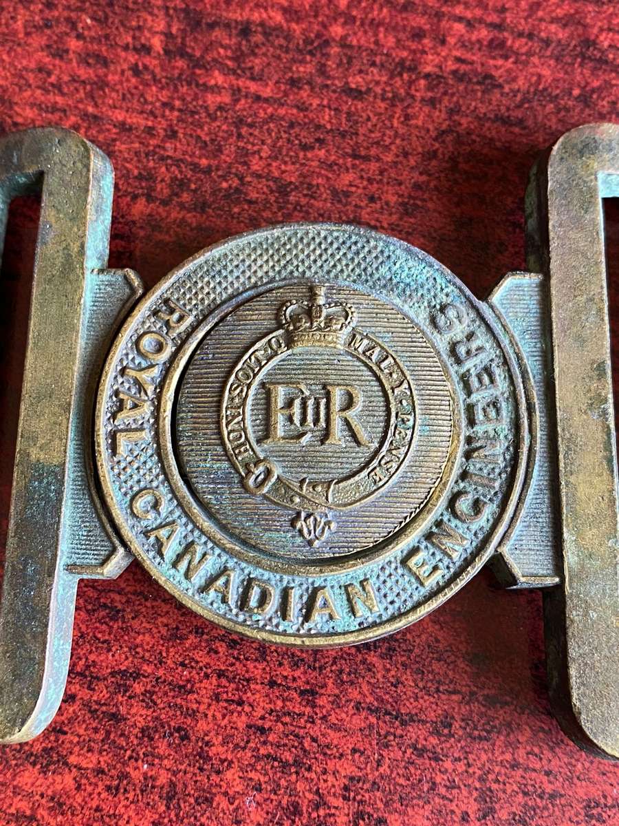 ROYAL CANADIAN ENGINEERS BELT BUCKLE