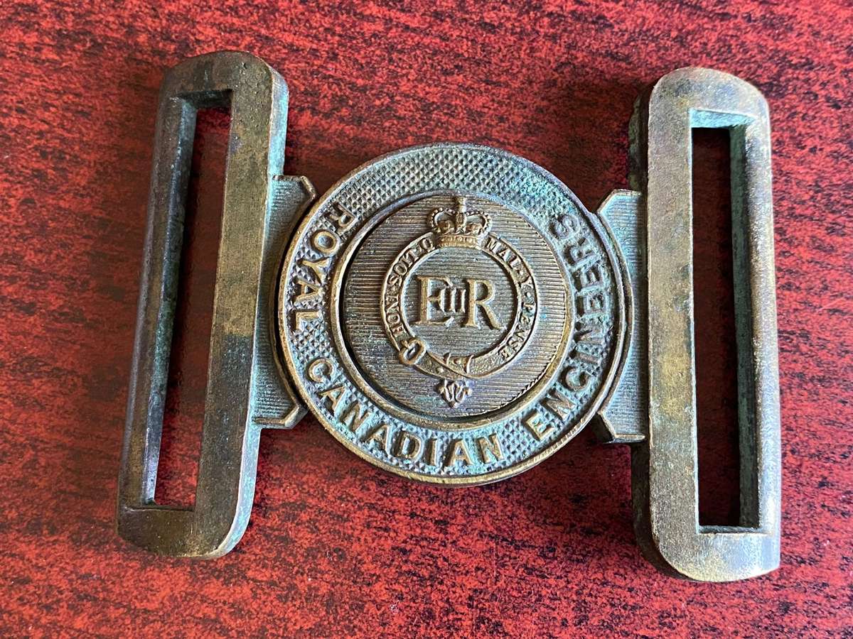 ROYAL CANADIAN ENGINEERS BELT BUCKLE