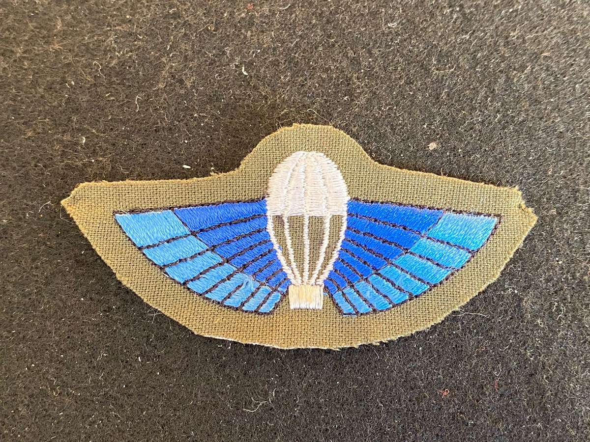 AUSTRALIAN S.A.S. PARACHUTE WING-1980'S